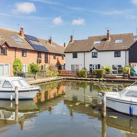 Cottage On The Quay Wroxham Ngoại thất bức ảnh