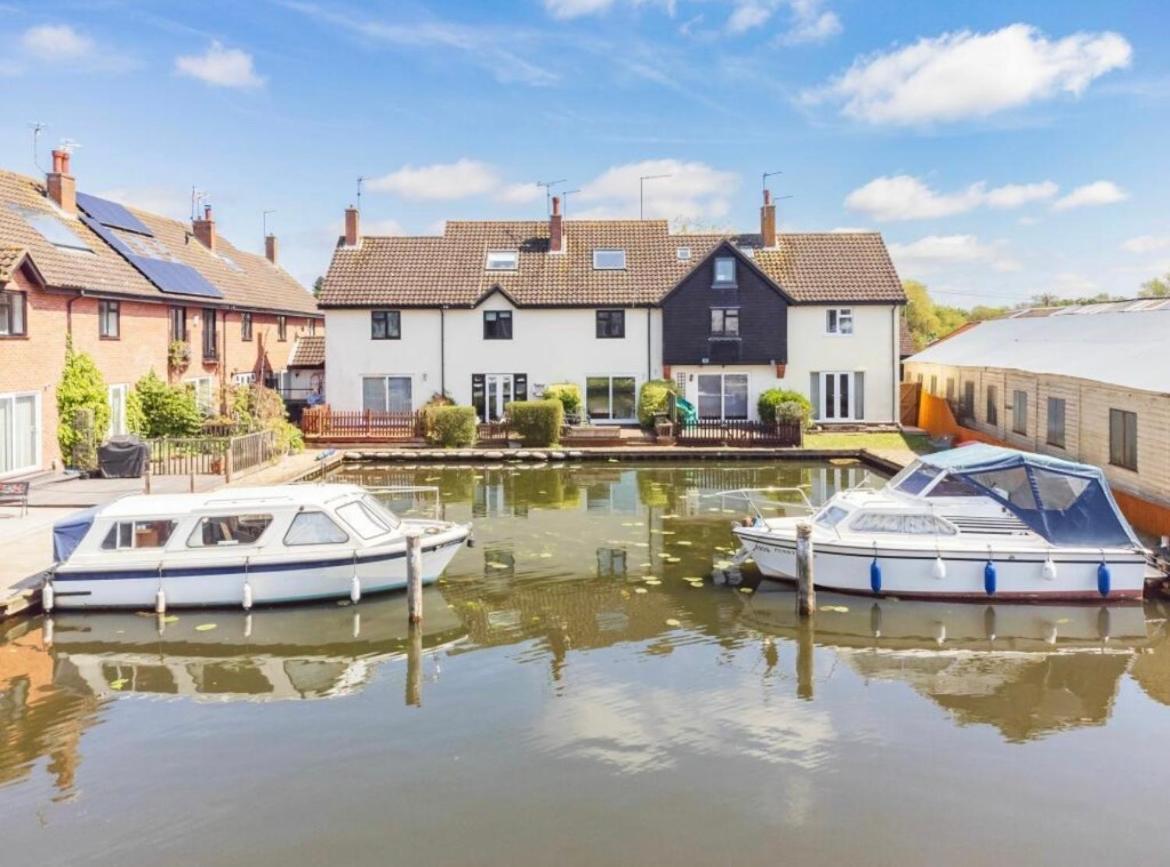 Cottage On The Quay Wroxham Ngoại thất bức ảnh